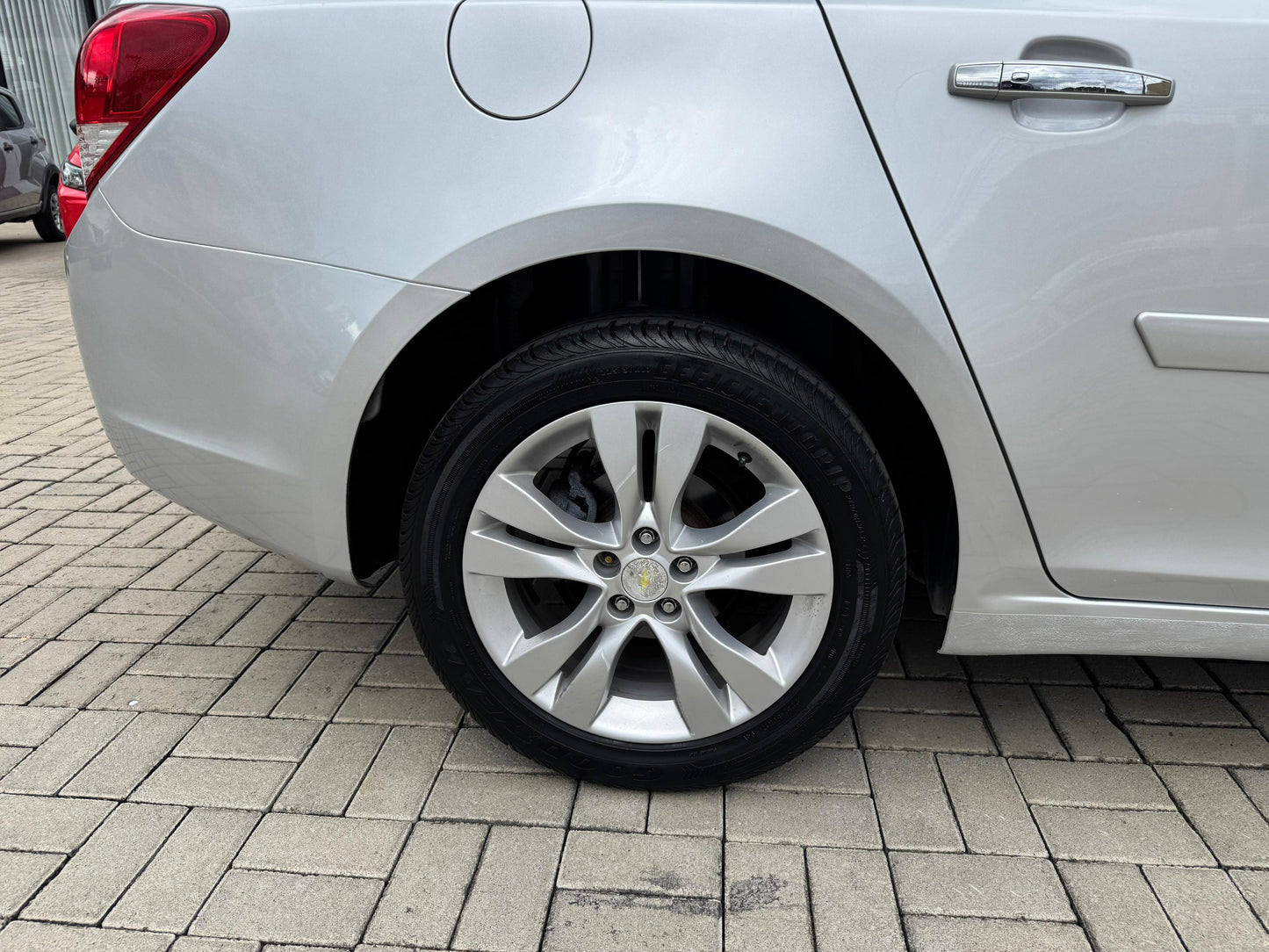 CHEVROLET CRUZE 1.8 LTZ