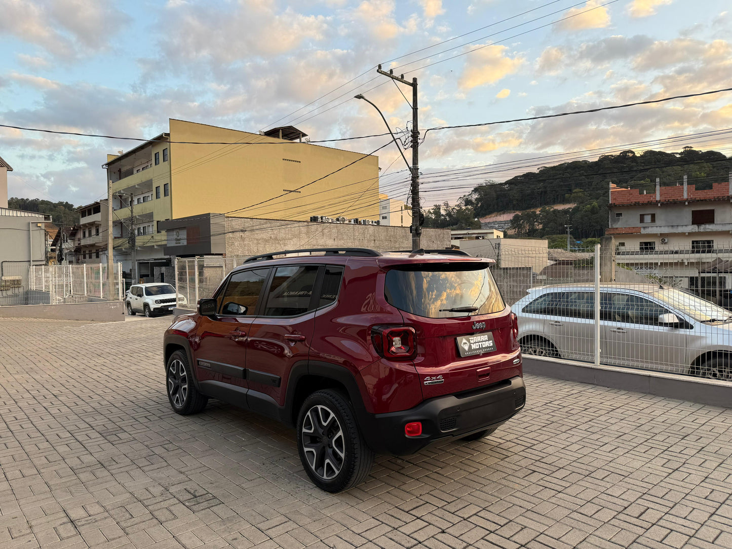 JEEP RENEGADE LONGITUDE TURBO DIESEL 4x4