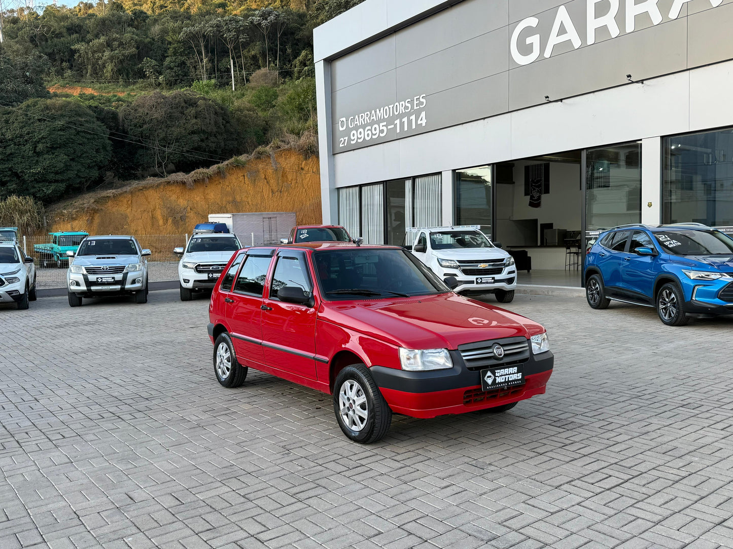 Fiat Uno Mille Fire 1.0 Flex mod 2012 Com ar condicionado