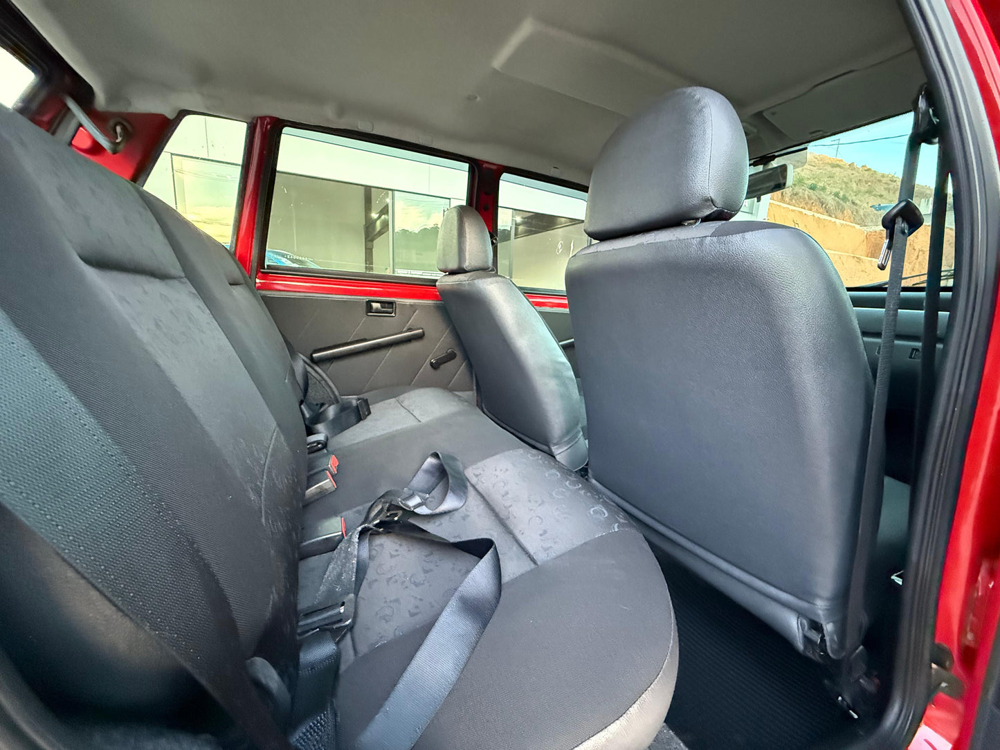 Fiat Uno Mille Fire 1.0 Flex mod 2012 Com ar condicionado