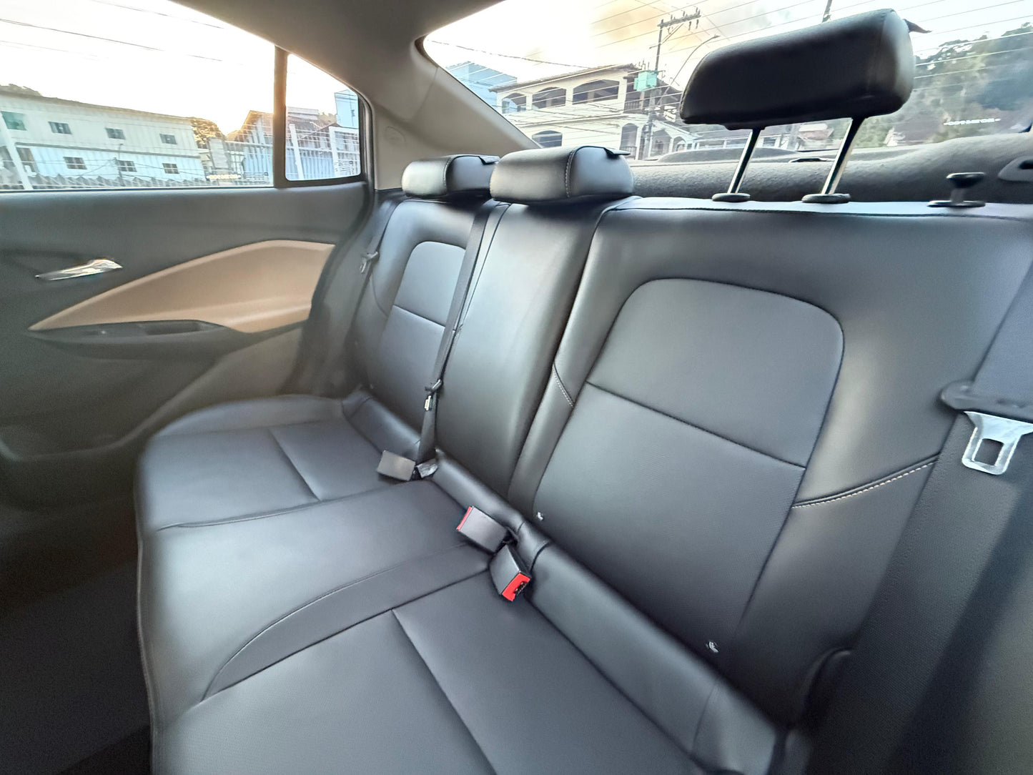 Chevrolet Onix Sedan .1.0 Turbo Premier 2