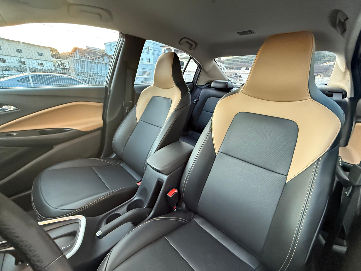 Chevrolet Onix Sedan .1.0 Turbo Premier 2