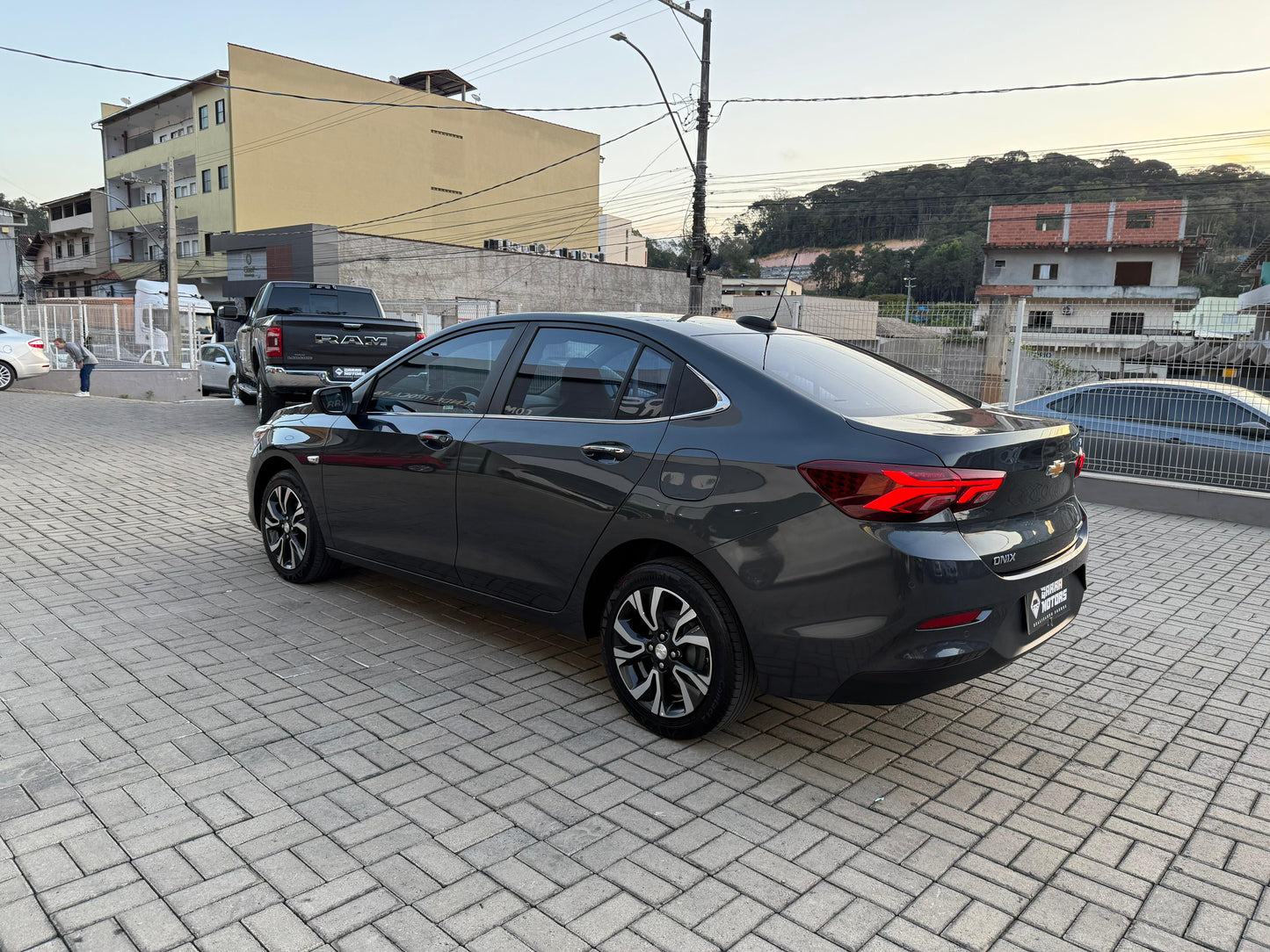Chevrolet Onix Sedan .1.0 Turbo Premier 2
