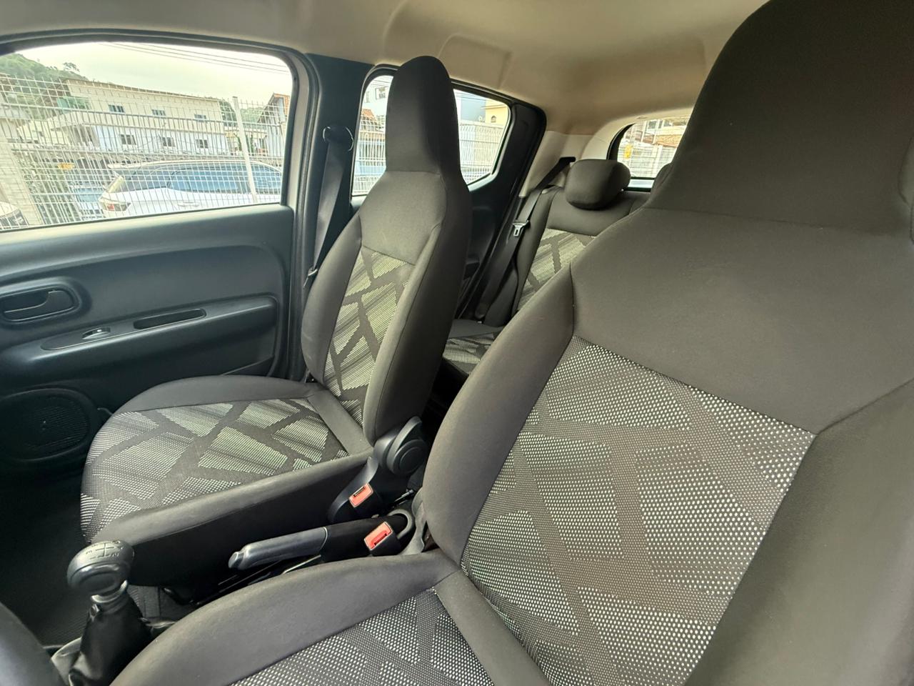 FIAT MOBI LIKE 1.0 FLEX 2024