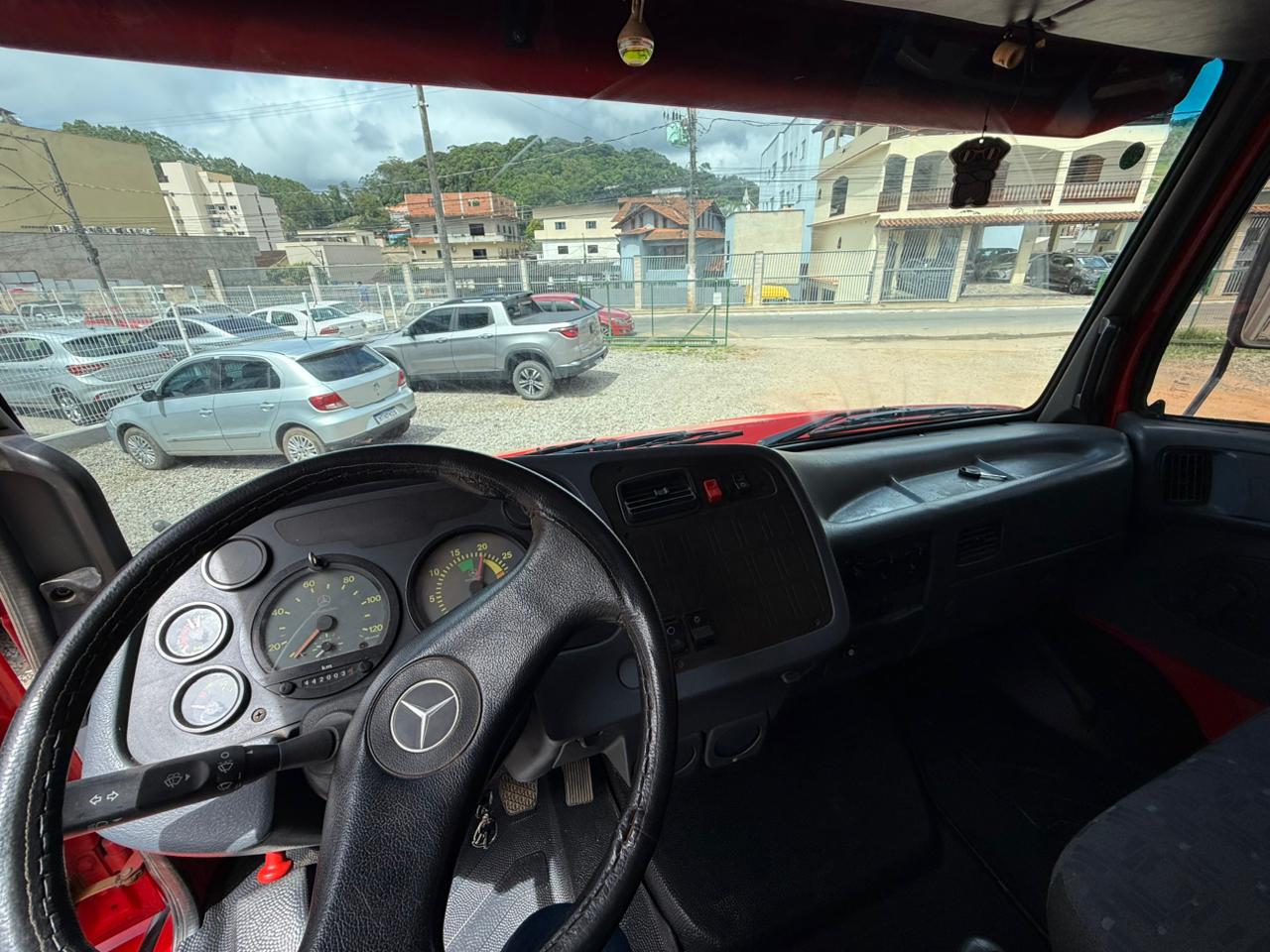 MERCEDES BENZ 1318 REDUZIDO