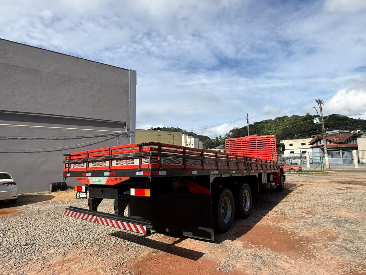 MERCEDEZ BENZ 1620 TRUCK 2011 REVISADO