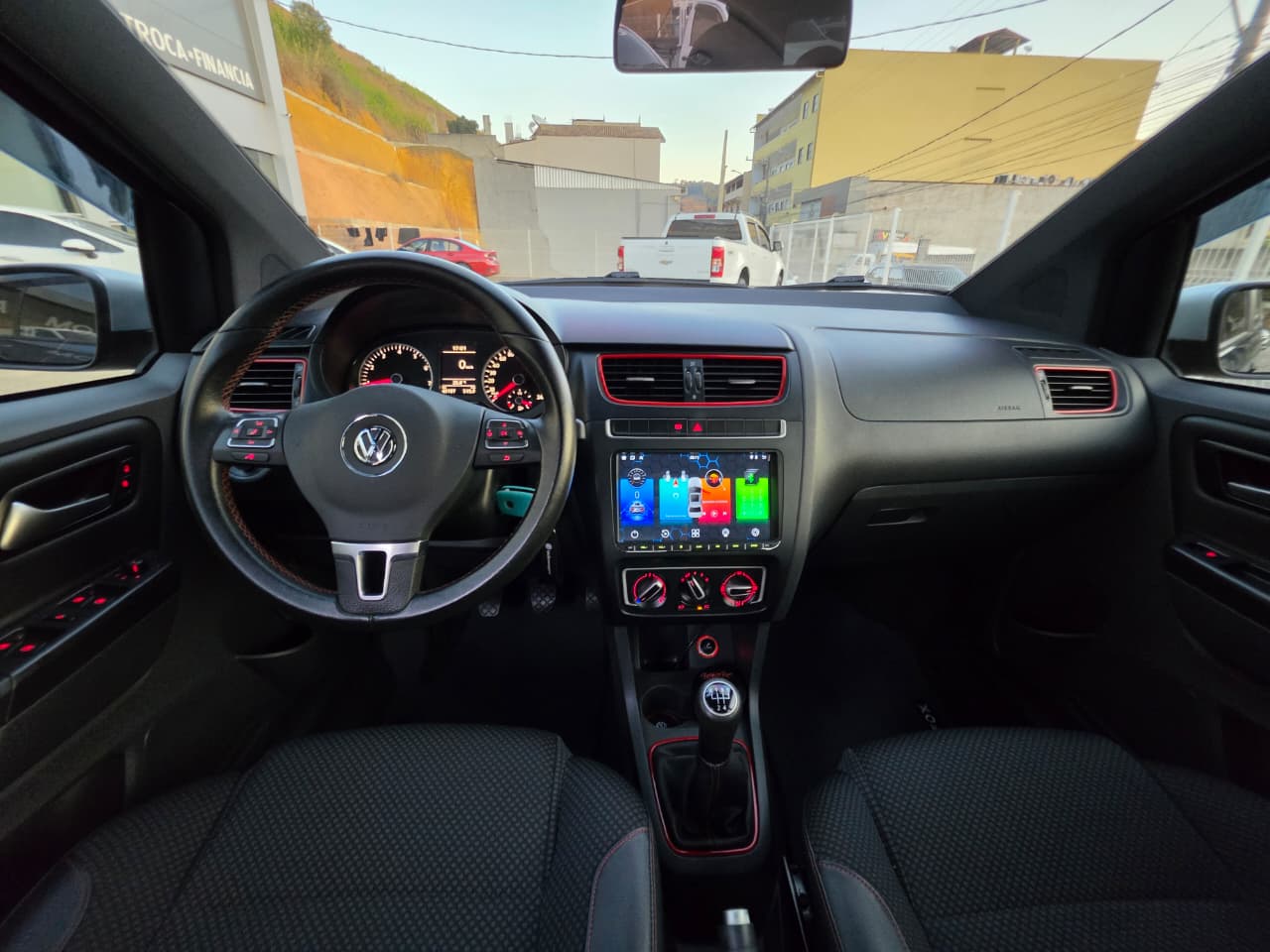 VOLKSWAGEN FOX ROCK IN RIO 1.6 FLEX MOD 2014