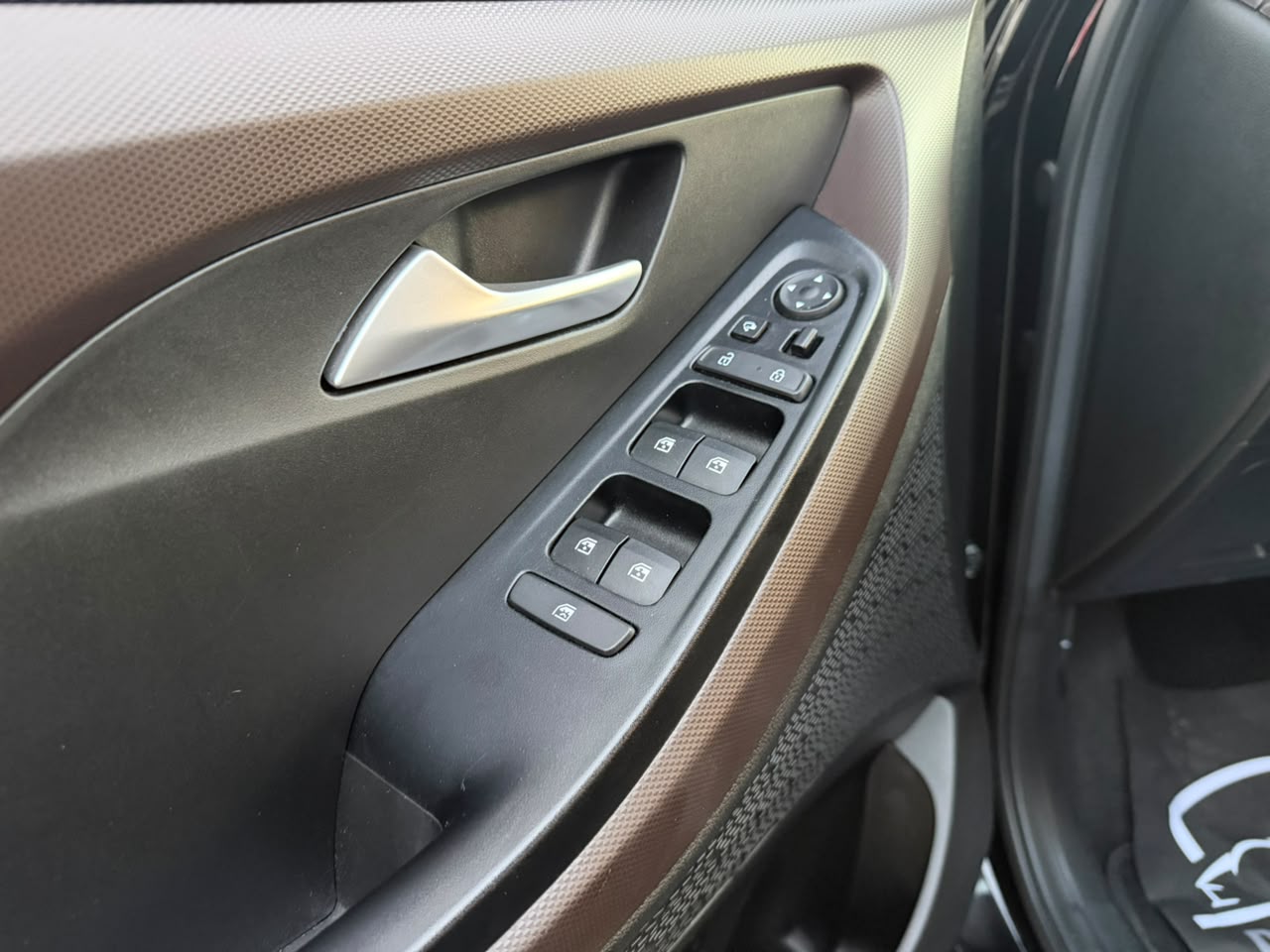 HYUNDAI CRETA PLATINUM TURBO 2023 Todas as revisões na autorizada