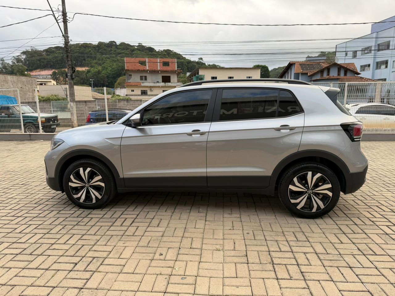 VOLKSWAGEN T-CROSS 1.0 TSI FLEX 2025
