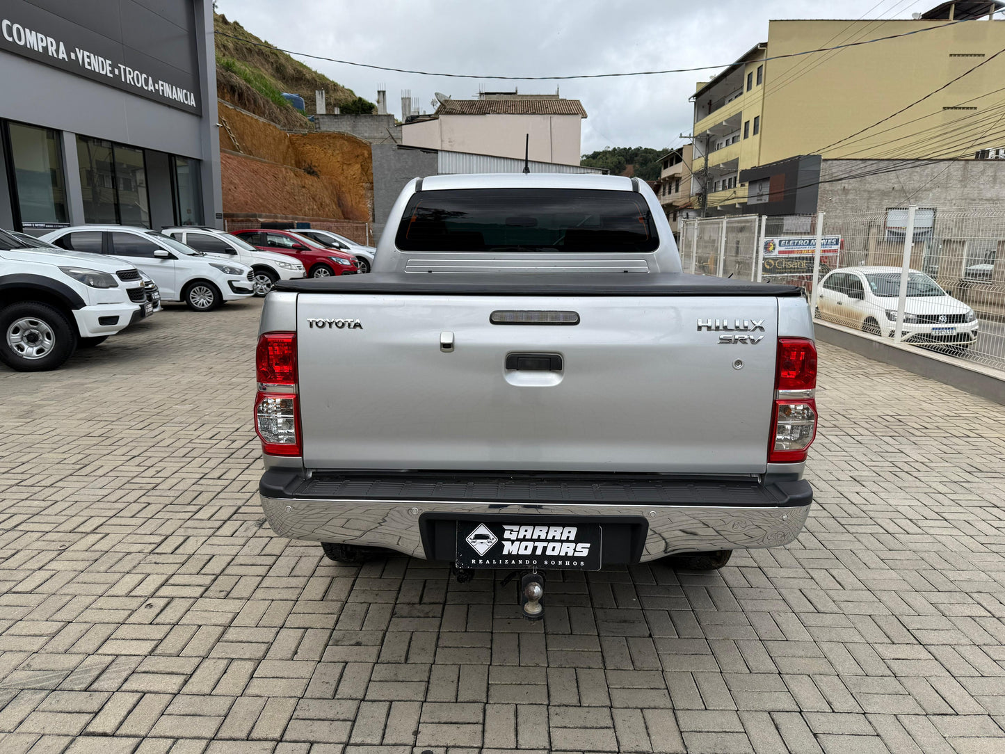 TOYOTA HILUX SRV 3.0 TURBO DIESEL 4X4