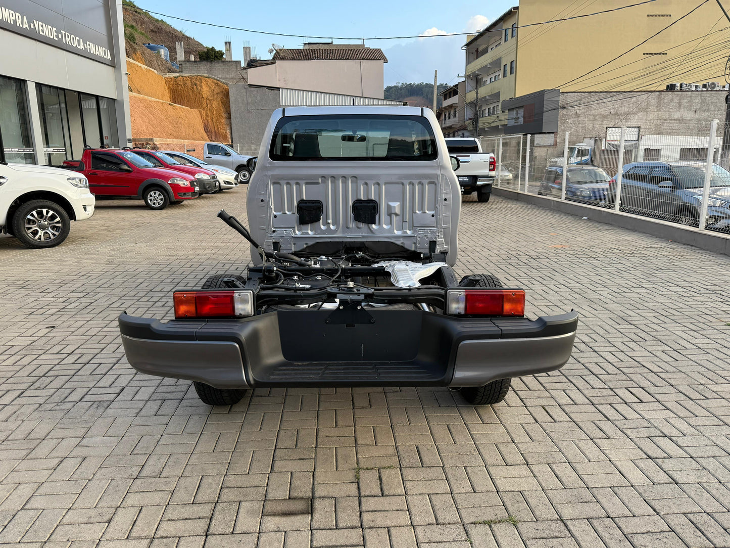 Hilux CS 2.8 Turbo Diesel 4x4 Manual Chassi