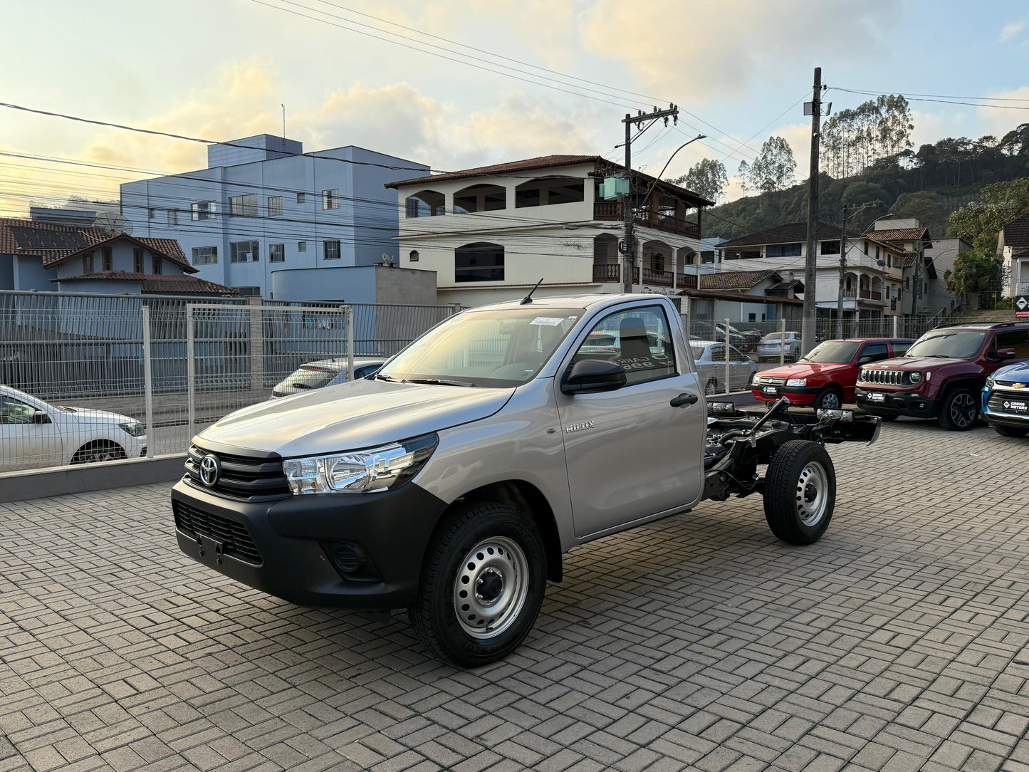 Hilux CS 2.8 Turbo Diesel 4x4 Manual Chassi