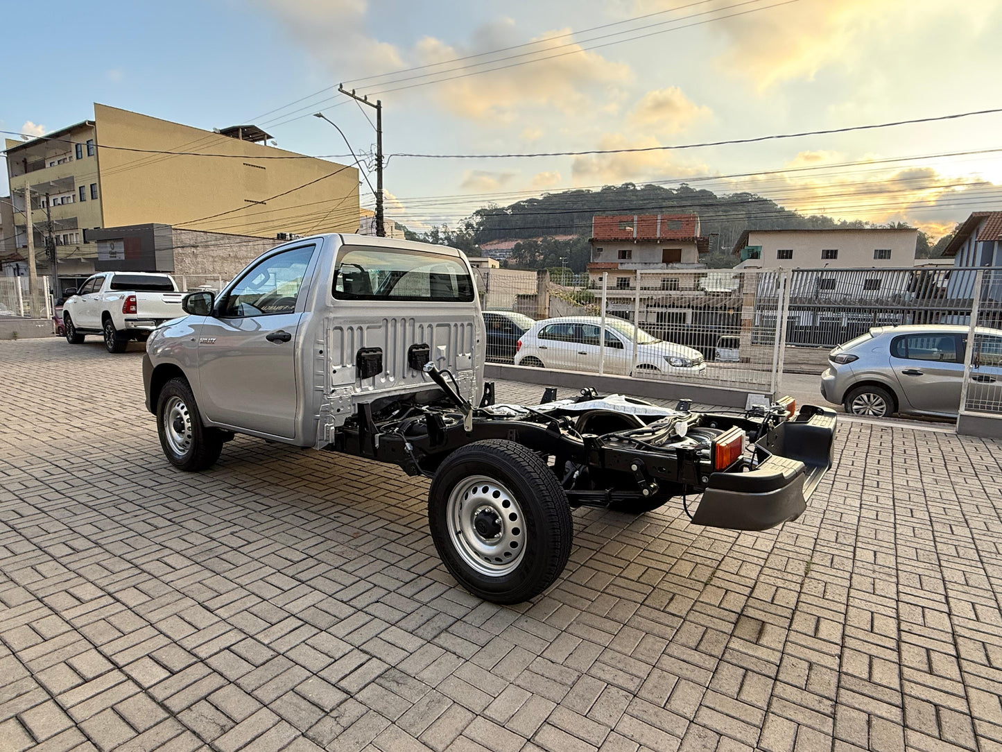 Hilux CS 2.8 Turbo Diesel 4x4 Manual Chassi