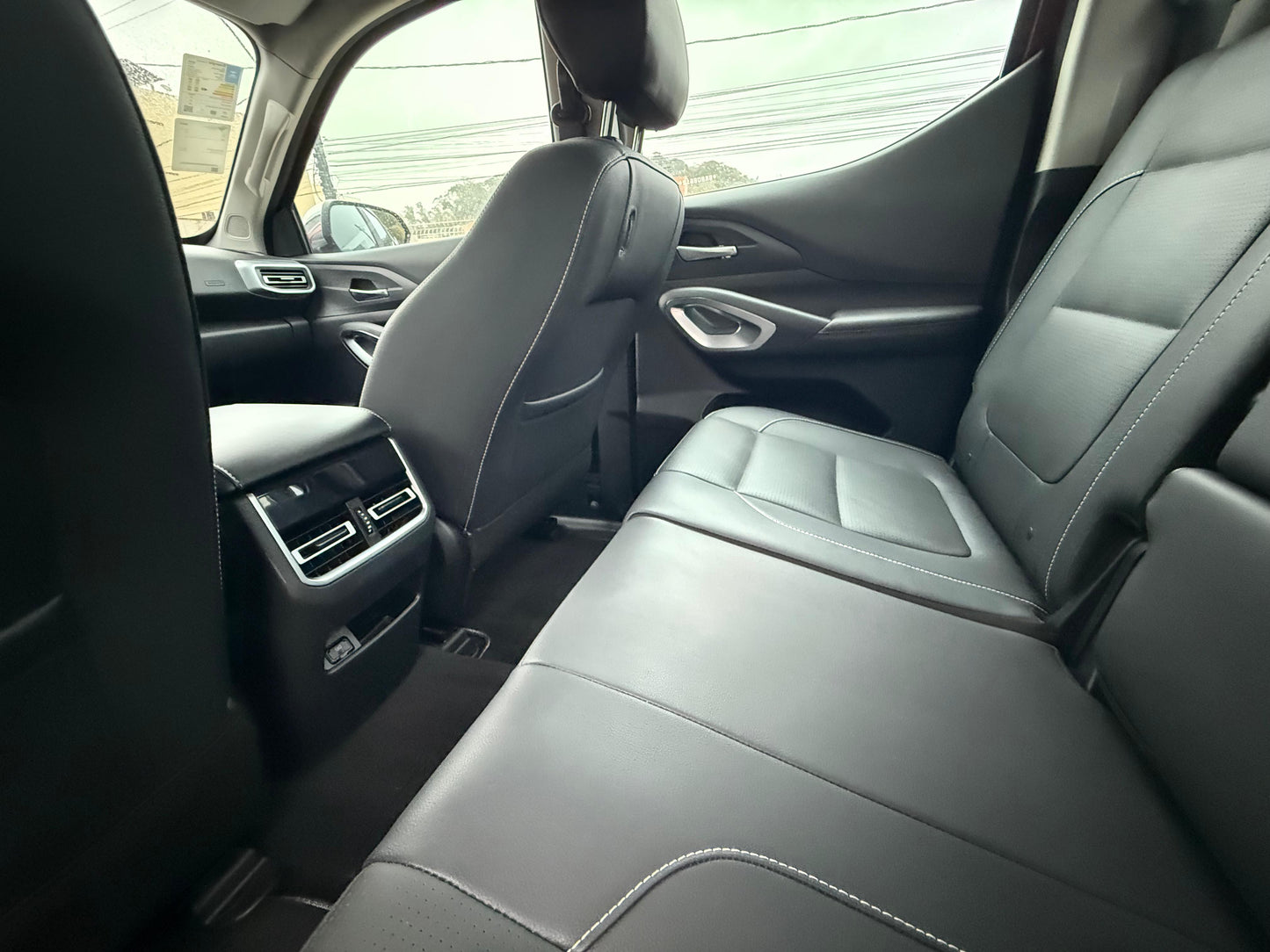 Titano Ranch 2.2 16v TB Diesel Modelo 2025 ( 4 anos de garantia ) Apenas 8.000 km rodados Primeira revisão já feita