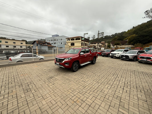 Titano Ranch 2.2 16v TB Diesel Modelo 2025 ( 4 anos de garantia ) Apenas 8.000 km rodados Primeira revisão já feita