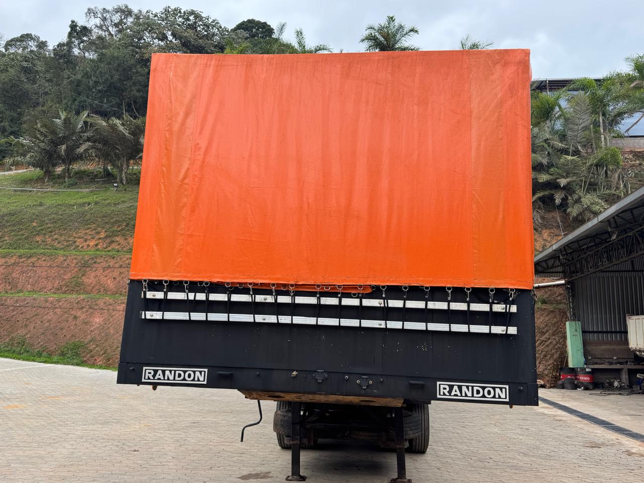 CARRETA RANDON 3X3 CURTA
