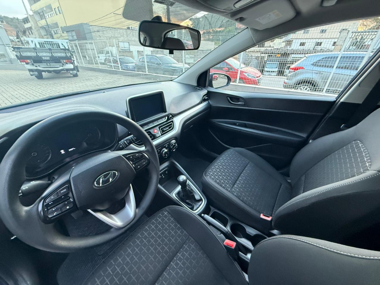 HB 20 1.0 COMFORT ( Um dos hatch mais queridos do Brasil.)