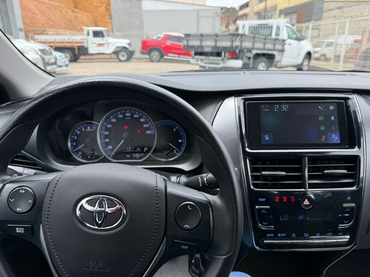 TOYOTA YARIS 1.5 XL SEDAN MOD 2025