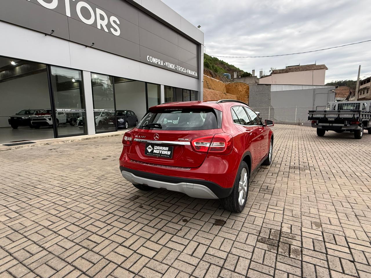 MERCEDES-BENZ GLA 200 STYLE 1.6 TURBO 7G-DCT