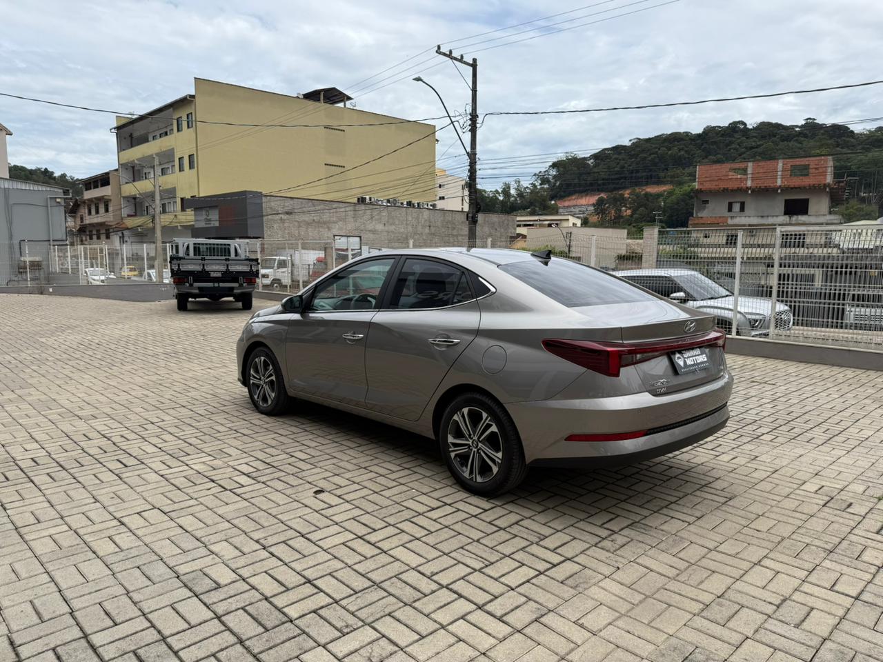 HYUNDAI HB20S PLATINUM PLUS 1.0 TURBO MOD 2024