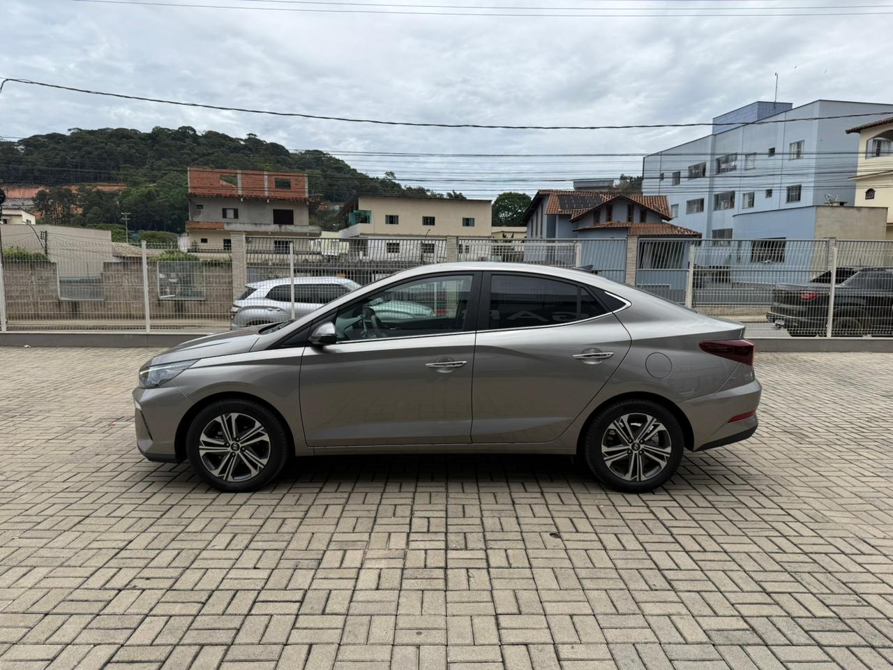 HYUNDAI HB20S PLATINUM PLUS 1.0 TURBO MOD 2024
