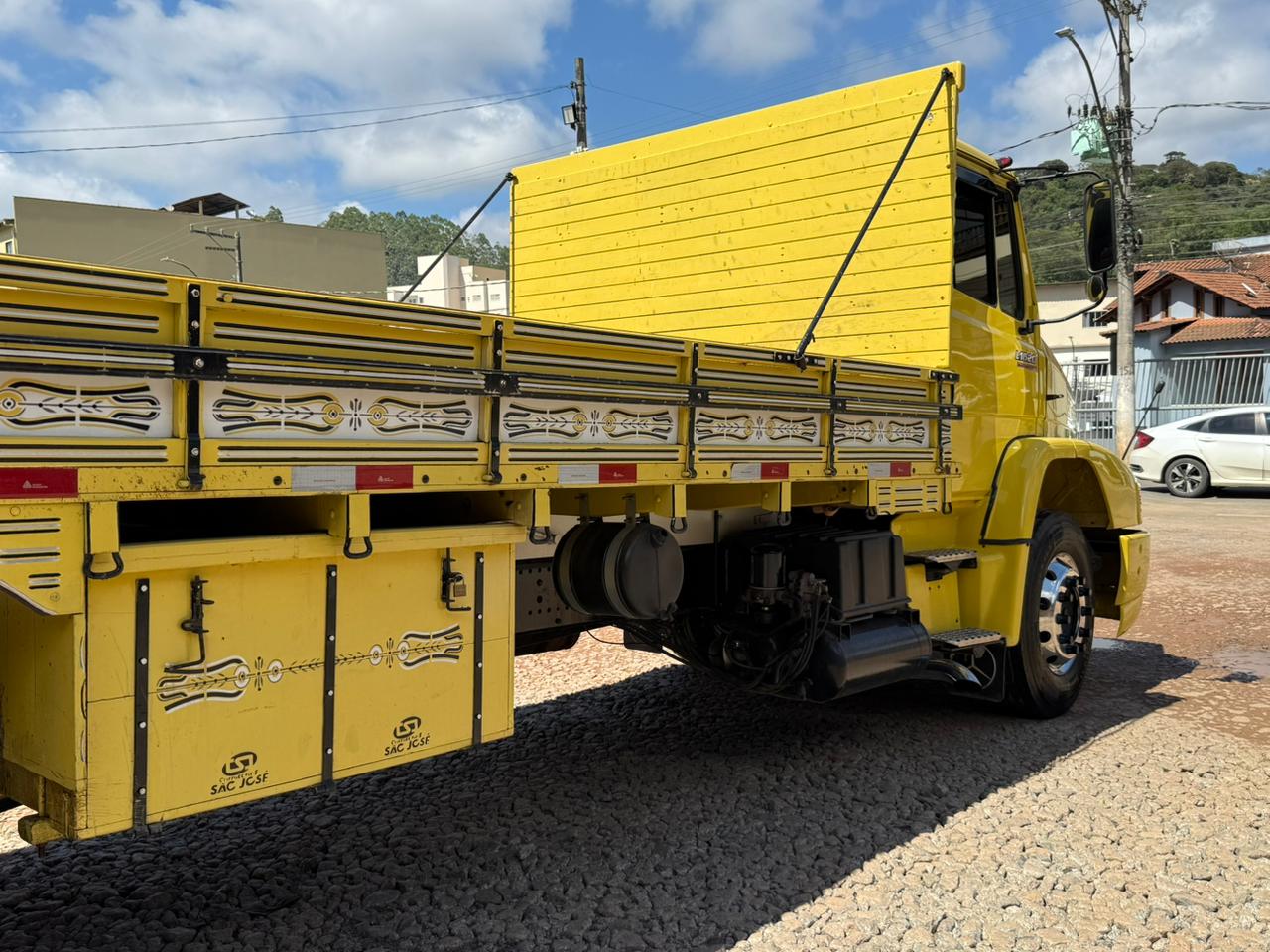 MERCEDES BENZ 1620 MOD 2009 CAMINHAO IMPECAVEL