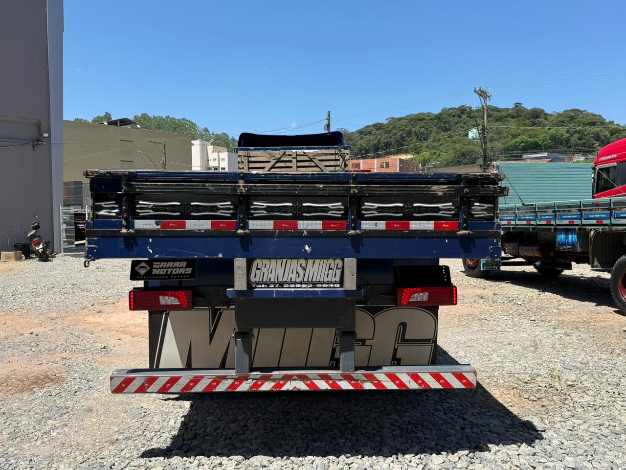 SCANIA P-310 8x2 RARIDADE