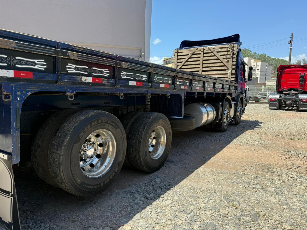 SCANIA P-310 8x2 RARIDADE