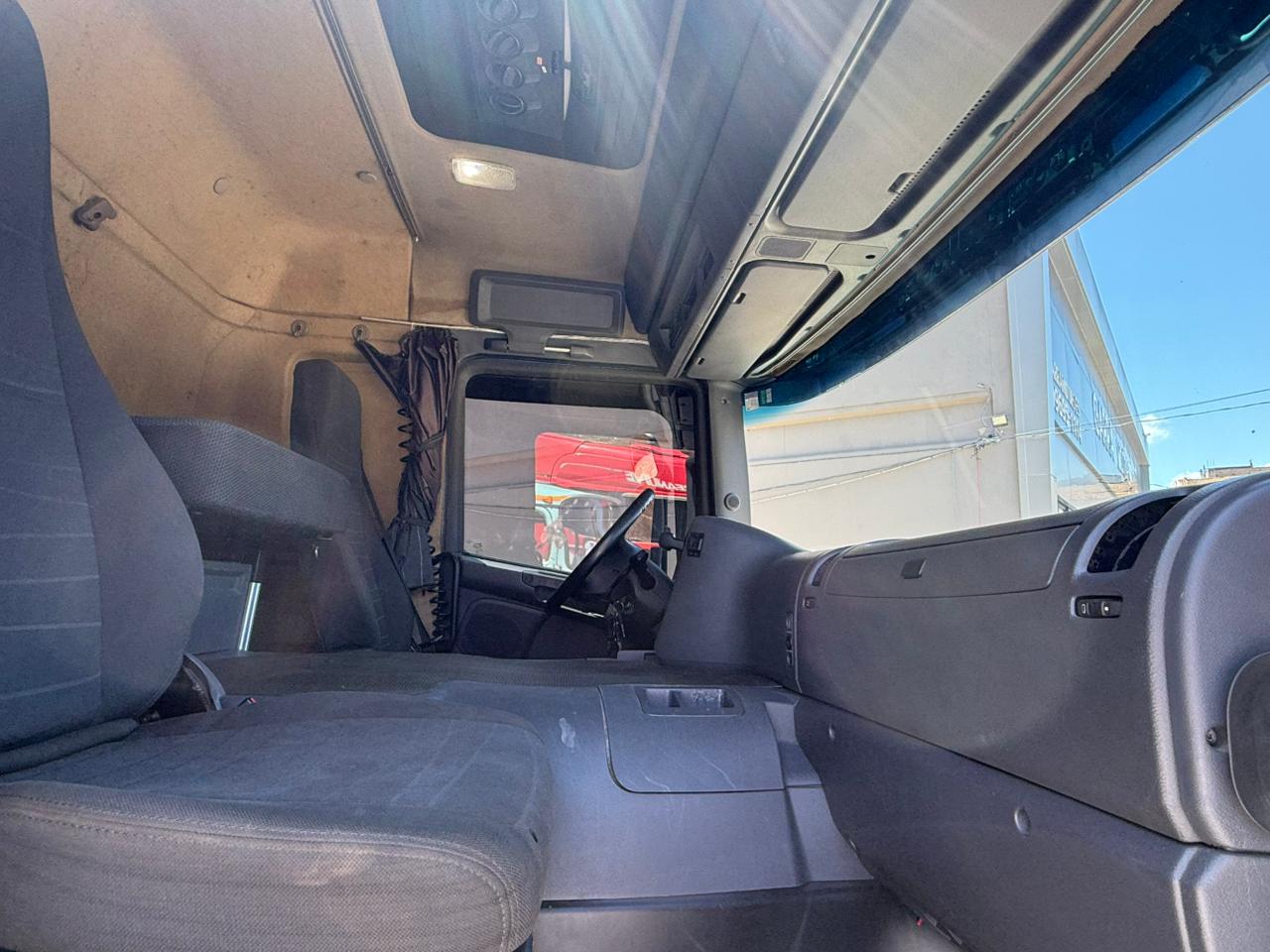 SCANIA P-310 8x2 RARIDADE