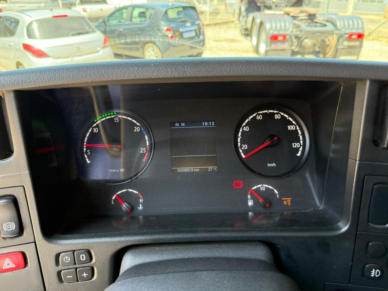 SCANIA P-310 8x2 RARIDADE