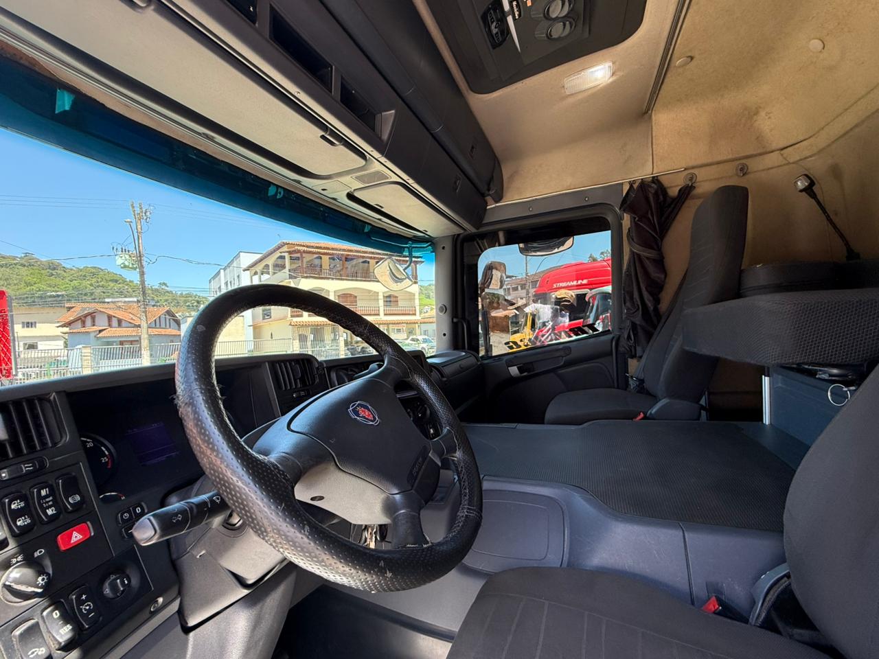 SCANIA P-310 8x2 RARIDADE