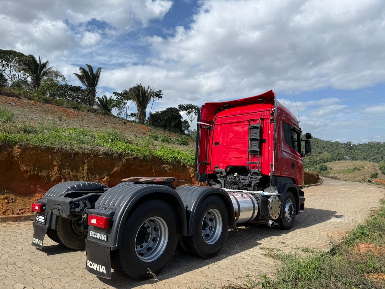 SCANIA R-480 6X4 ANO/MOD 2018 STREAMLINE