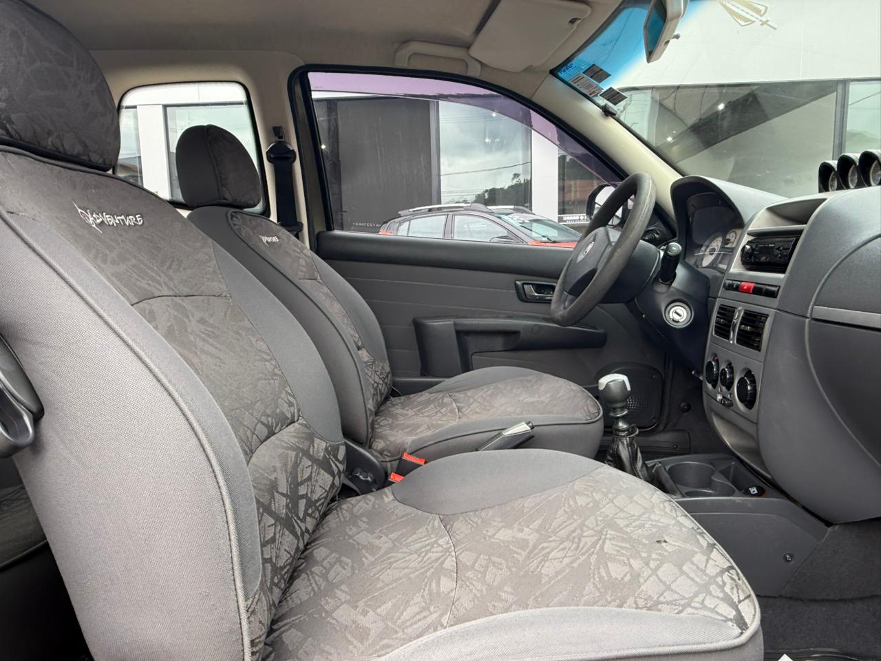 FIAT STRADA ADVENTURE 1.8 2010 – CABINE DUPLA