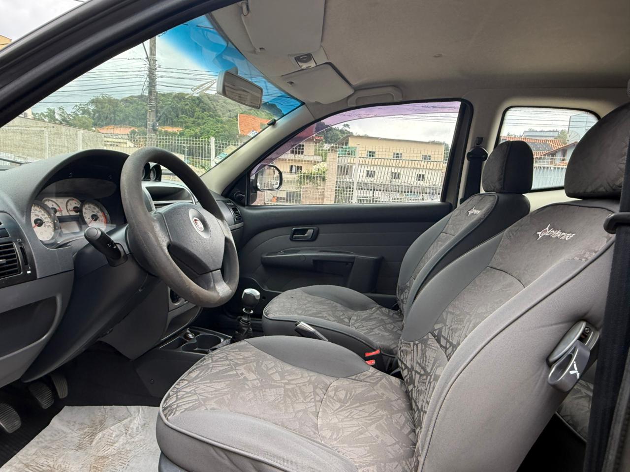 FIAT STRADA ADVENTURE 1.8 2010 – CABINE DUPLA