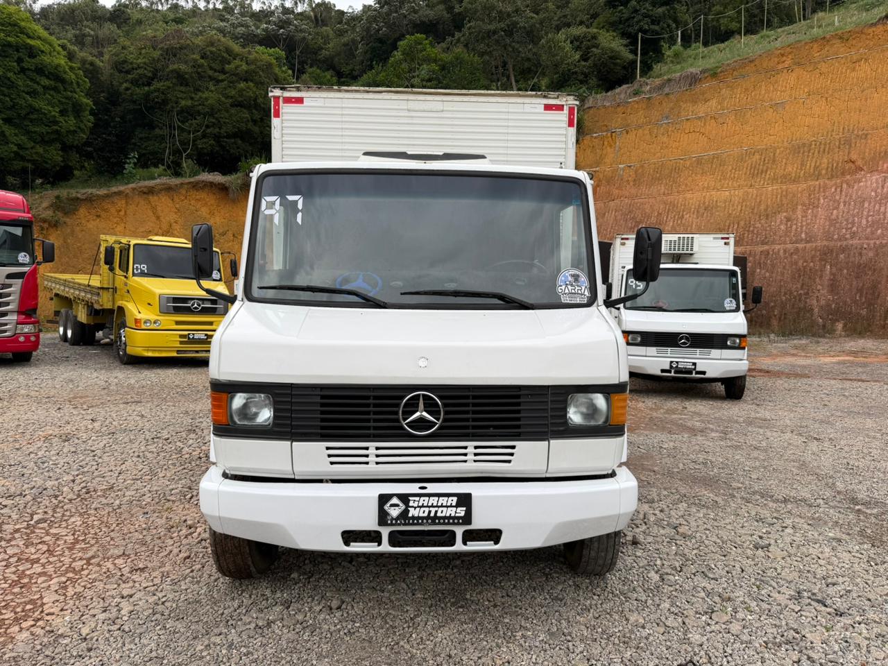 MERCEDES BENZ 710 PLUS 1997