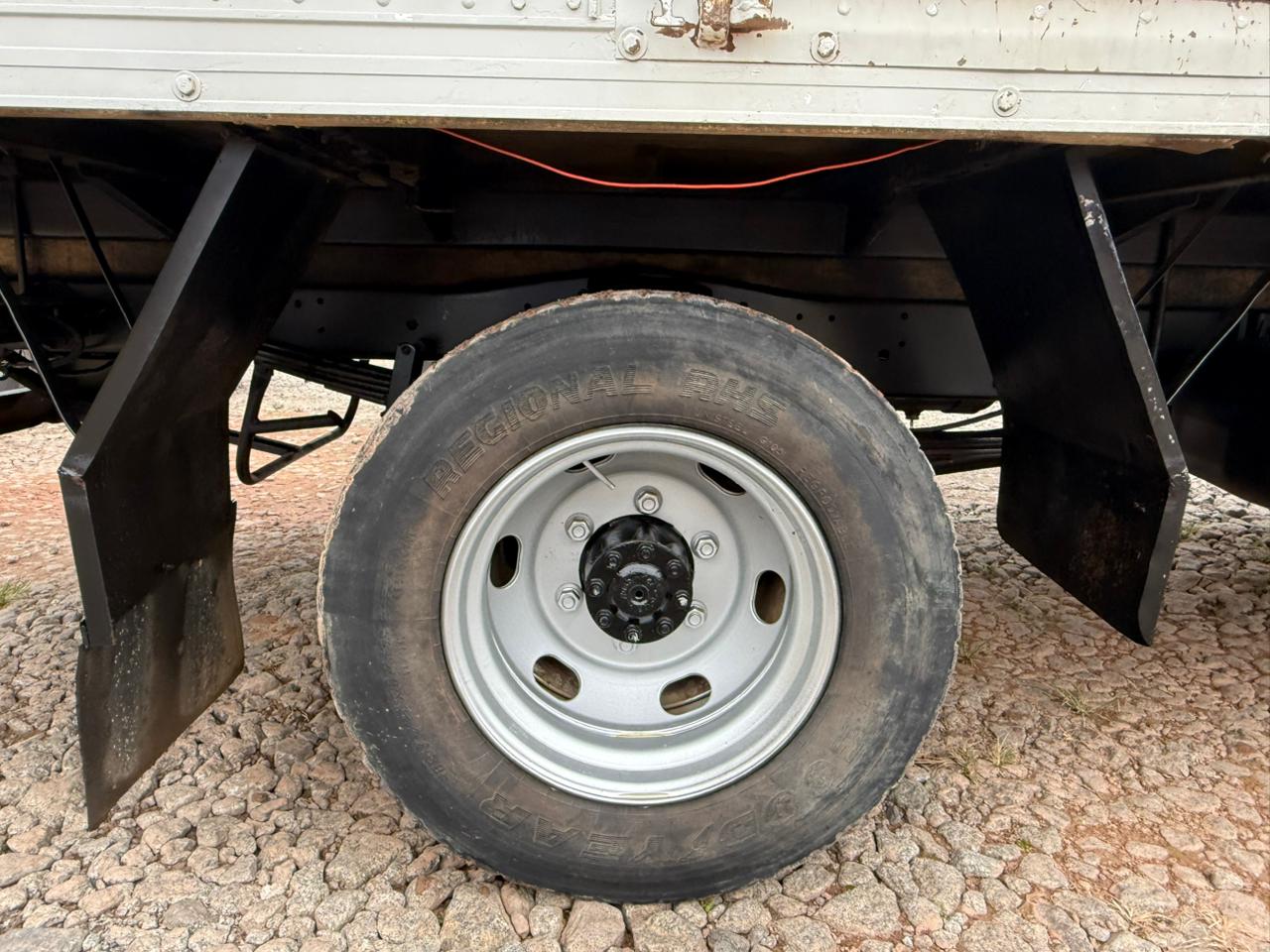 MERCEDES BENZ 710 PLUS 1997