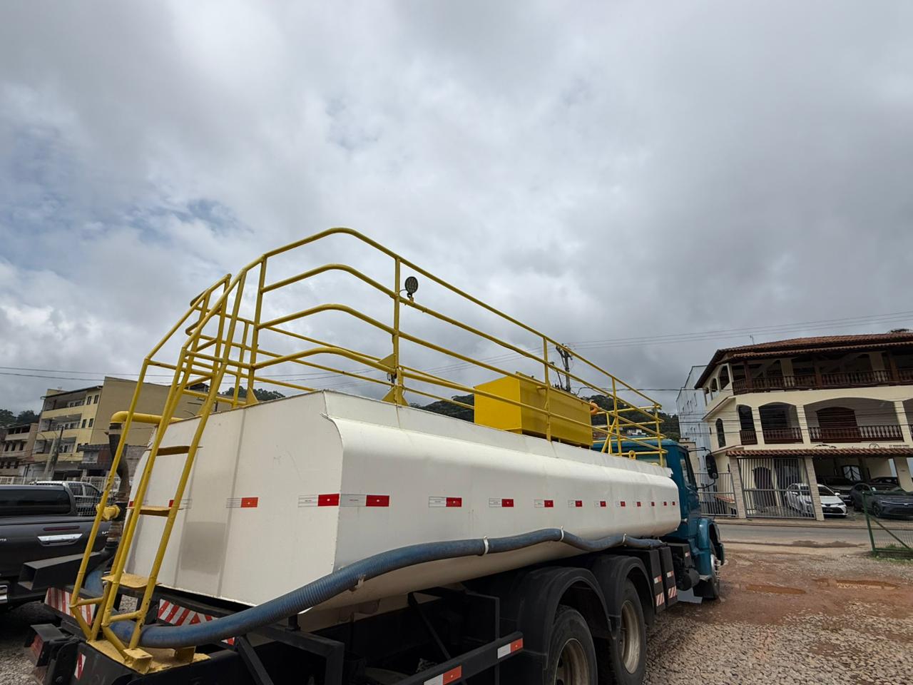 TANQUE PIPA PARA TRUCK 14 MIL LITROS