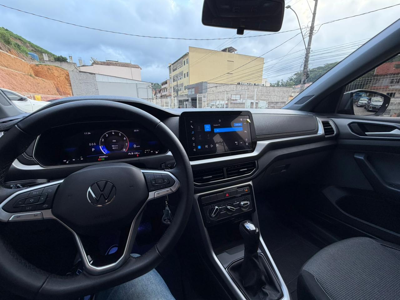 VOLKSWAGEN T-CROSS 1.0 TSI FLEX 2025