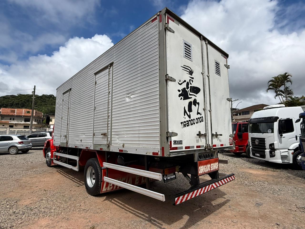 MERCEDES BENZ 1318 REDUZIDO