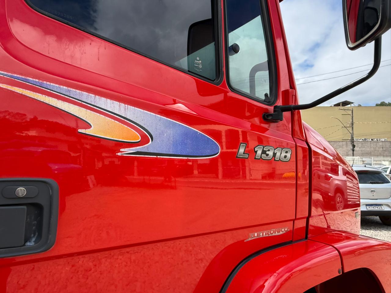 MERCEDES BENZ 1318 REDUZIDO