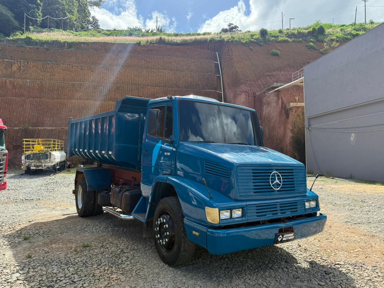 MERCEDES BENZ 1618 REDUZIDO