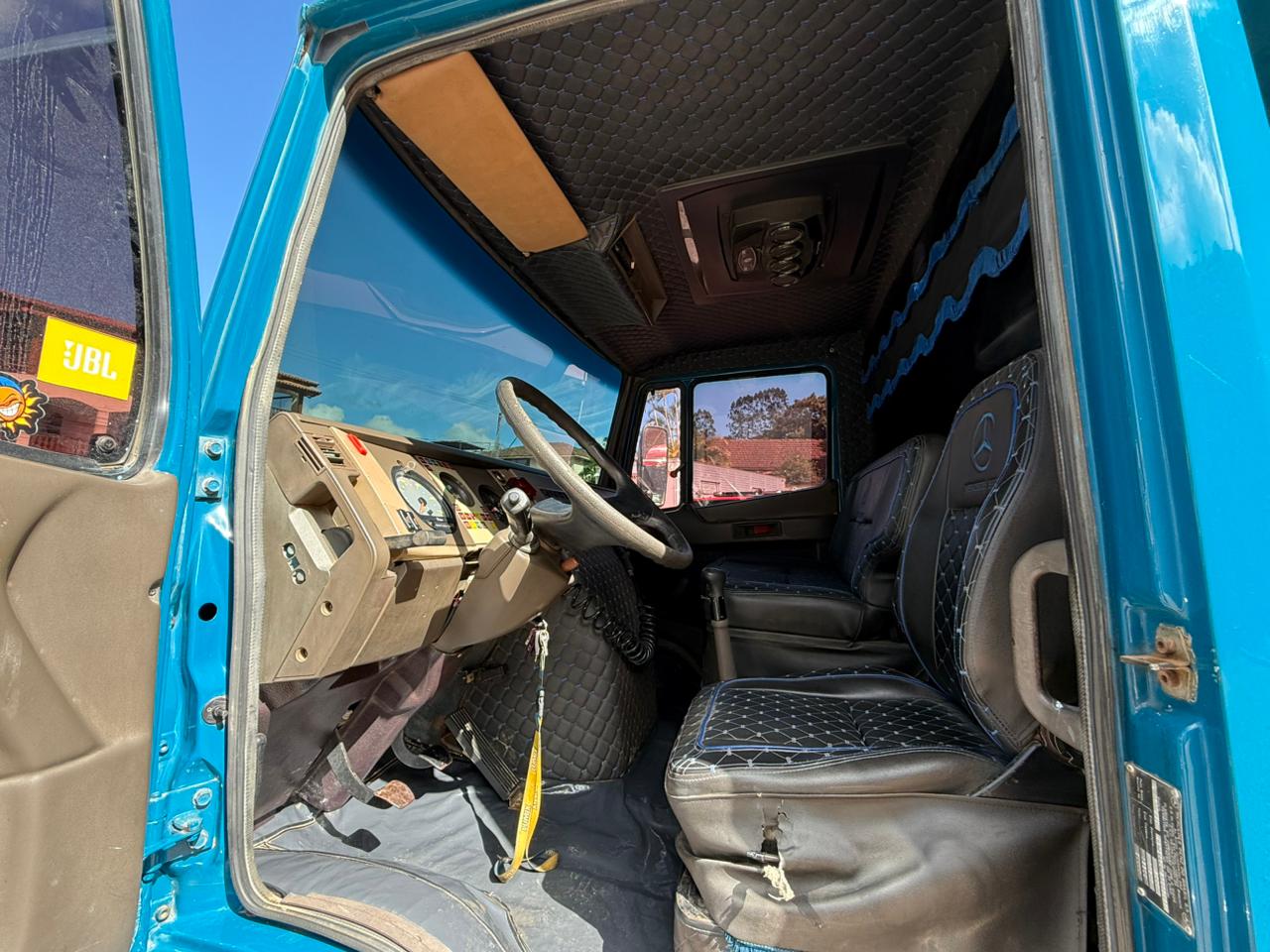 MERCEDES BENZ 1618 REDUZIDO