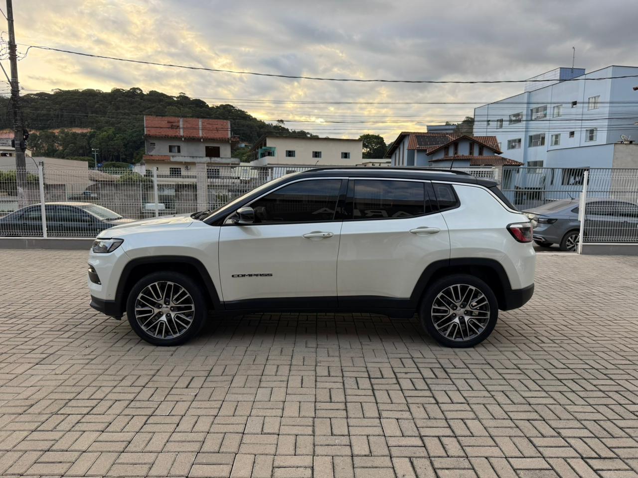 Jeep Compass Limited 1.3 Turbo