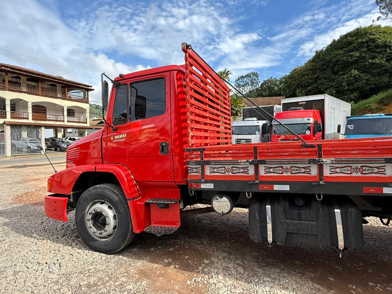 MERCEDEZ BENZ 1620 TRUCK 2011 REVISADO