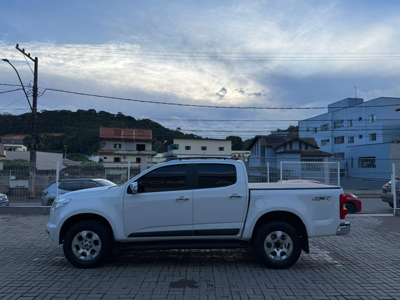 Chevrolet S10 LTZ Automática 2014