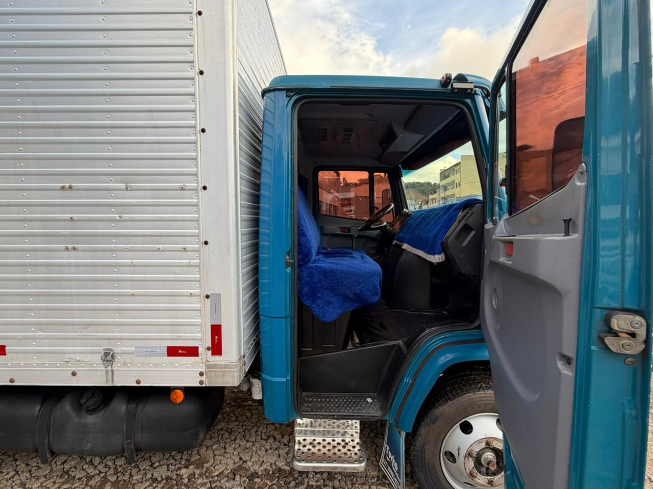 Mercedes-Benz 710 2010