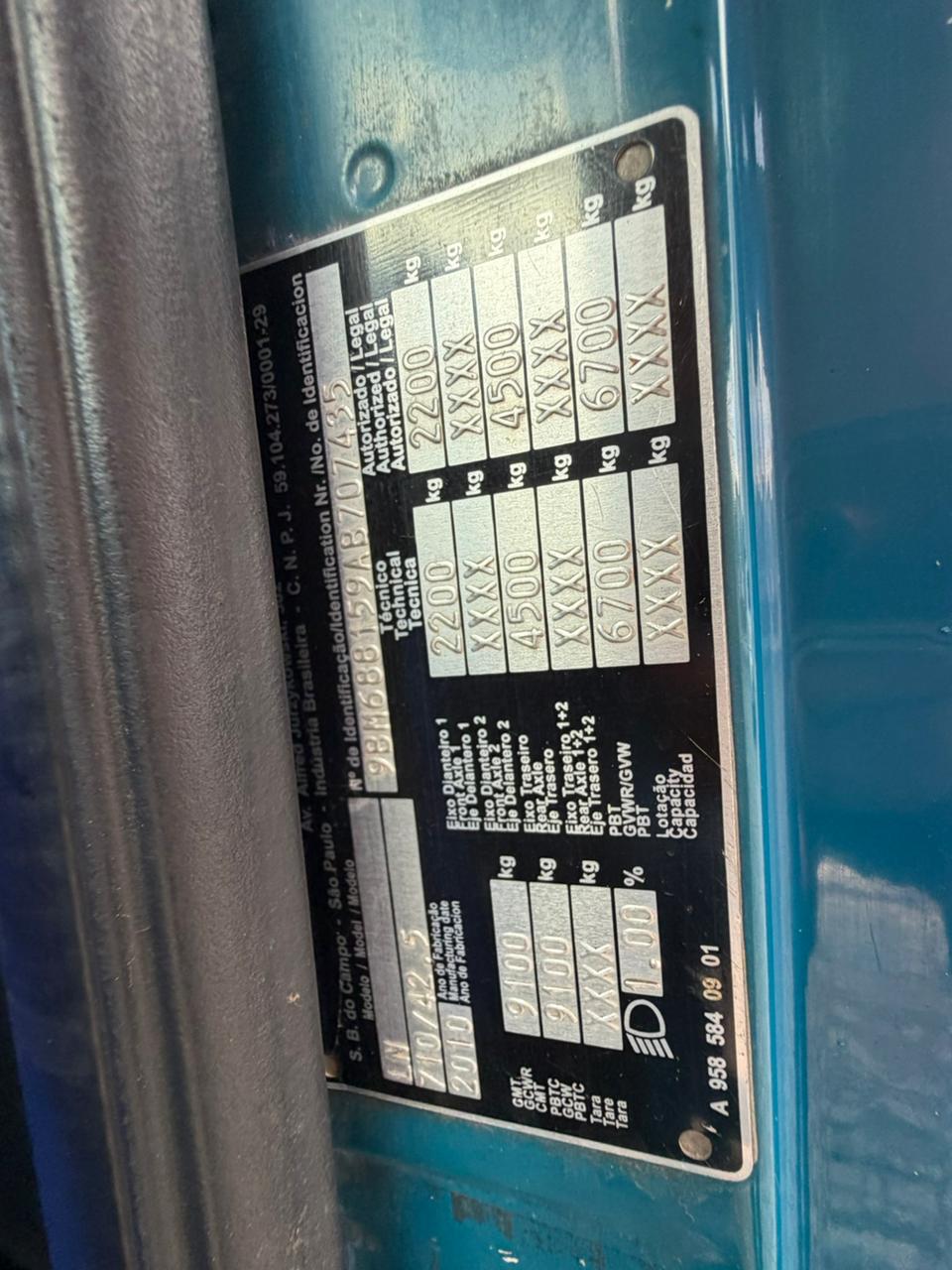 Mercedes-Benz 710 2010