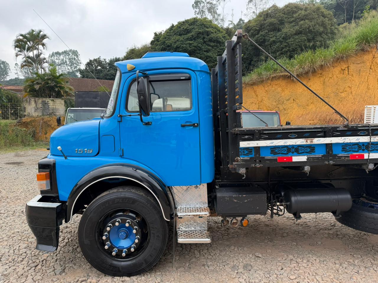 MERCEDES BENS 1516 TRUCK 1983