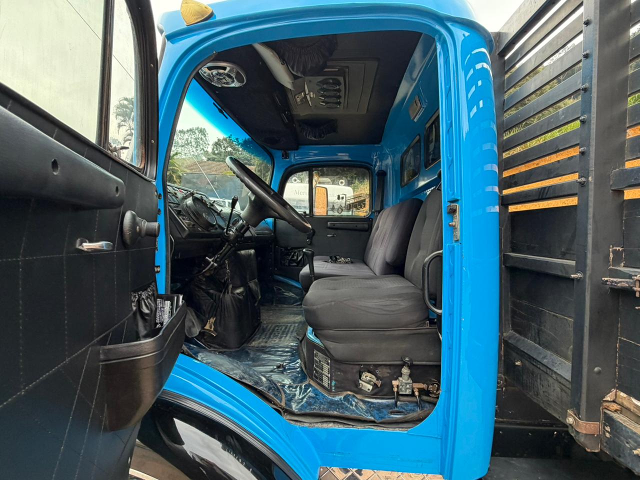 MERCEDES BENS 1516 TRUCK 1983