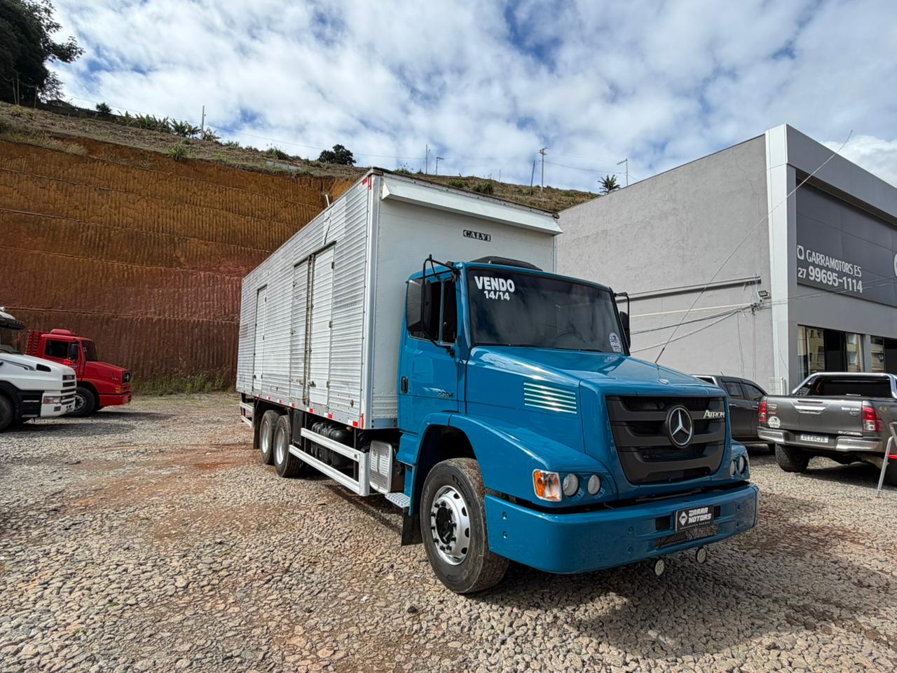 MERCEDES BENZ 2324 2014